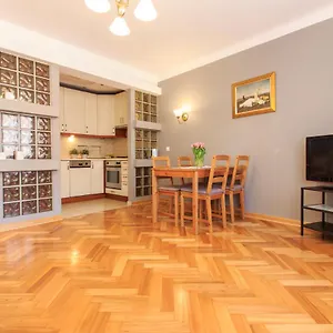 Apartment Szeroki Dunaj Warsaw